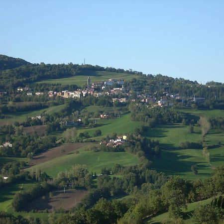 Bed And Breakfast Lo Scrigno Polinago Bagian luar foto