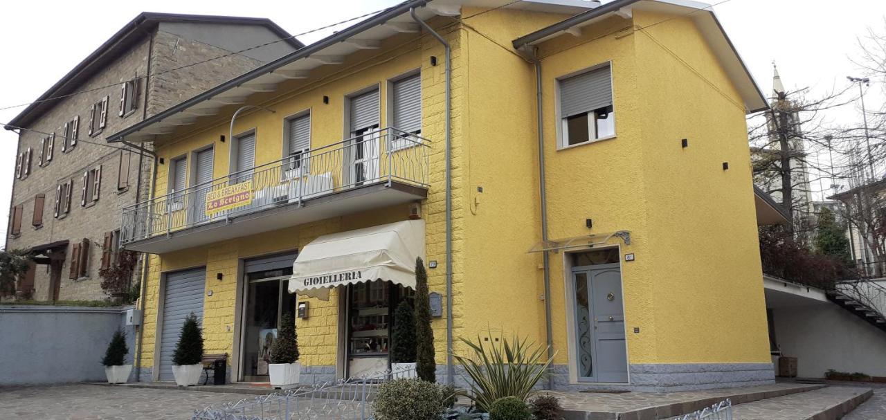Bed And Breakfast Lo Scrigno Polinago Bagian luar foto